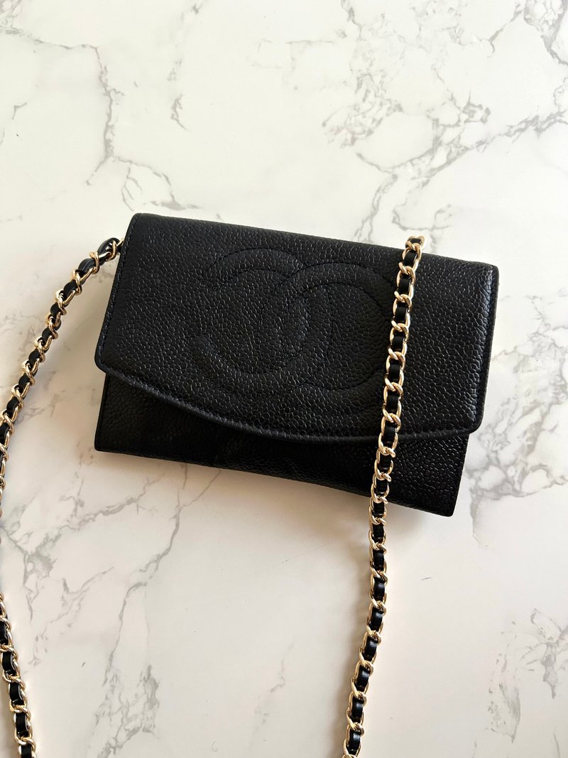 [LA LUNE] Second-hand Chanel black caviar cross-body shoulder bag medium short clip handbag - Messenger Bags & Sling Bags - Genuine Leather Black