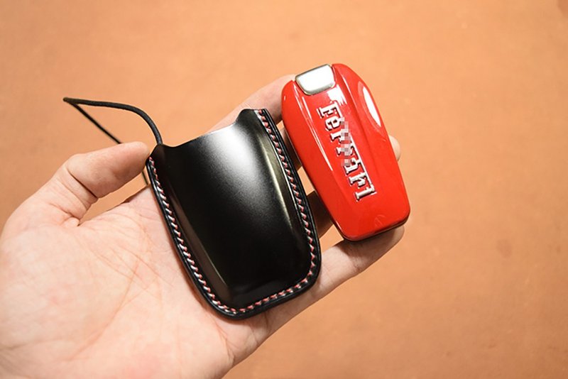 Ferrari法拉利汽車鑰匙包馬臀皮全手工客製情人節禮物父親節禮物 - 鑰匙圈/鑰匙包 - 真皮 黑色