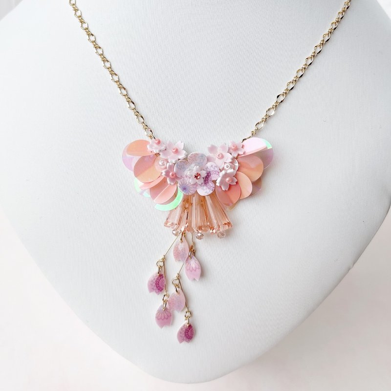 Rabbit pattern SAKURA necklace - Necklaces - Plastic Pink