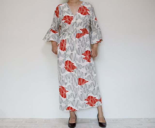 KIMONO Wrapped Dress'n Coat -着物を使った2Wayドレスコート 1