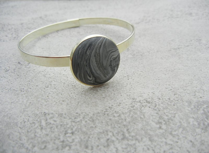 *coucoubird*Gray planet bracelet - Bracelets - Other Metals Gray