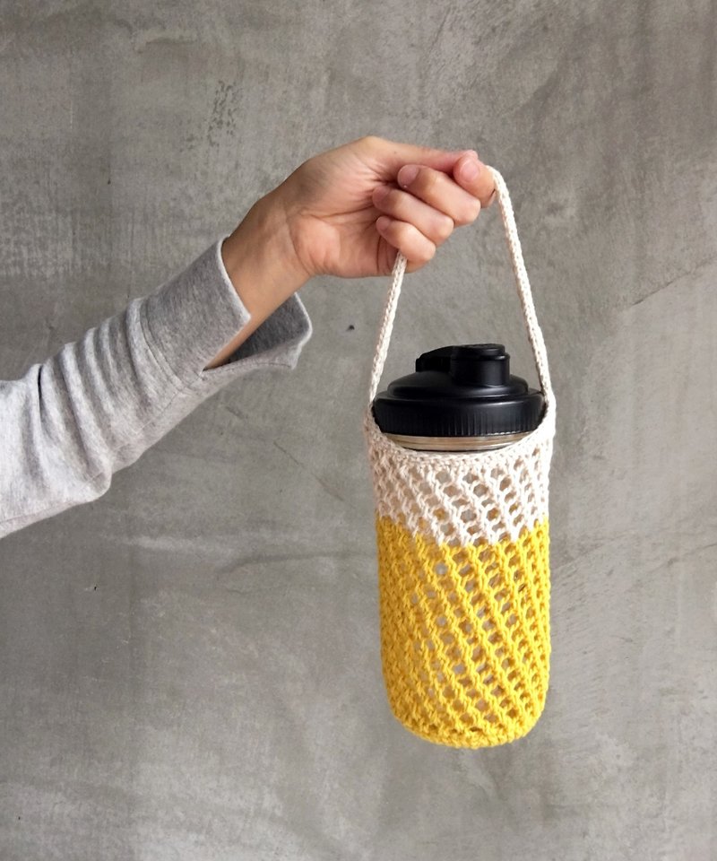 Mesh woven water bottle bag, beverage bag, banana color - ถุงใส่กระติกนำ้ - ผ้าฝ้าย/ผ้าลินิน สีเหลือง