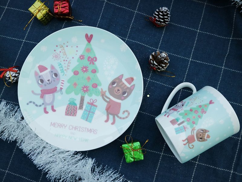 48小時出貨 聖誕杯盤組-貓咪陪你過生日杯盤組  聖誕包裝 - 咖啡杯/馬克杯 - 瓷 