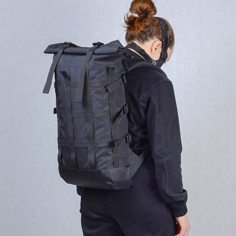 Black roll top backpack Webbing rolltop black bag Bike backpack - กระเป๋าเป้สะพายหลัง - วัสดุอื่นๆ สีดำ