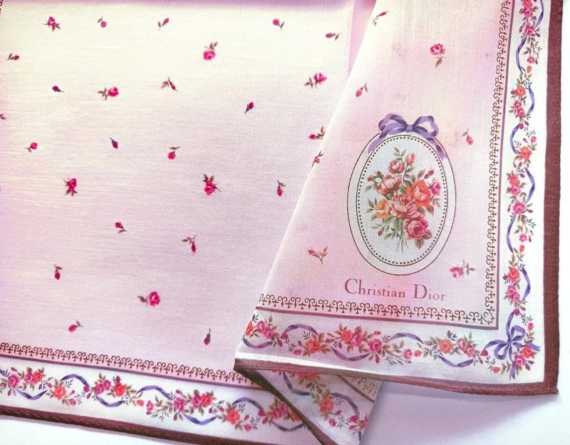 Christian Dior Vintage Handkerchief – Pink Roses & Lily Border 19 x 19 inches - 手帕 - 棉．麻 粉紅色