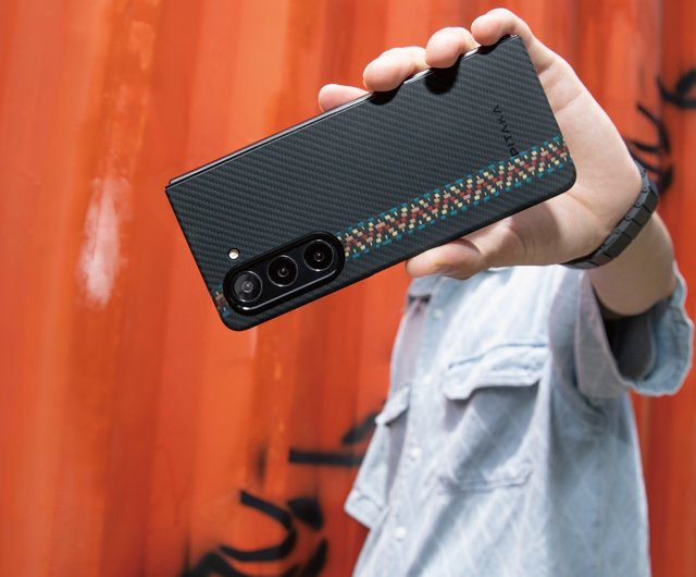 galaxy fold5 256GB 国内auSIMフリー版　アラミドケース付き galaxy fold5 256GB 国内auSIMフリー版 アラミドケース付き