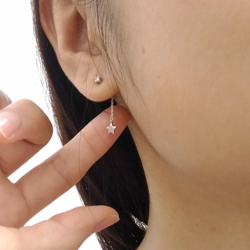 Sterling Silver Tiny Star Drop Through and Through Earrings - ต่างหู - เงินแท้ สีเงิน