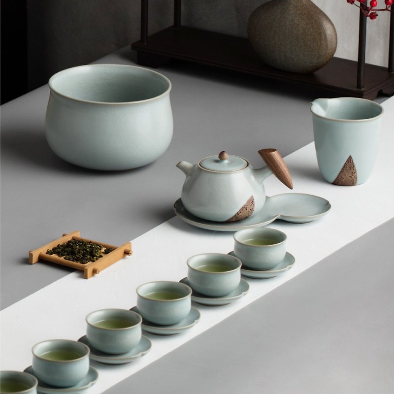 [Lu Bao LOHAS] Ru kiln into the wood three minutes tea ceremony warm and moist like jade elegant tea complete tea table - ถ้วย - ดินเผา สีน้ำเงิน