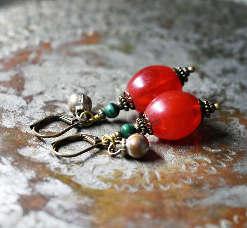 Pierced Earrings with Vermilion Ethiopian Cherries, Malachite, and Ethnic Bells - ต่างหู - แก้ว สีแดง
