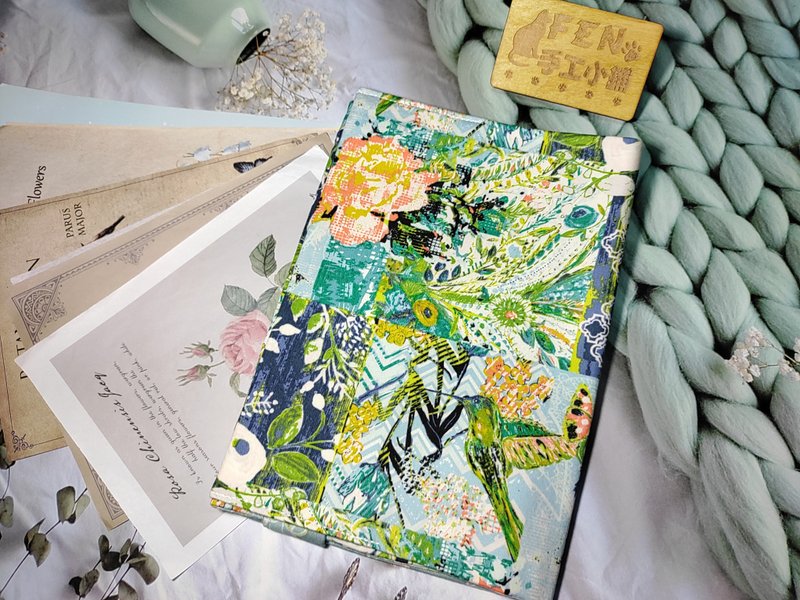 優雅系列-美國薄棉布料印象花布書套-布書衣可適用A5大小-25K現貨 - 書衣/書套 - 棉．麻 