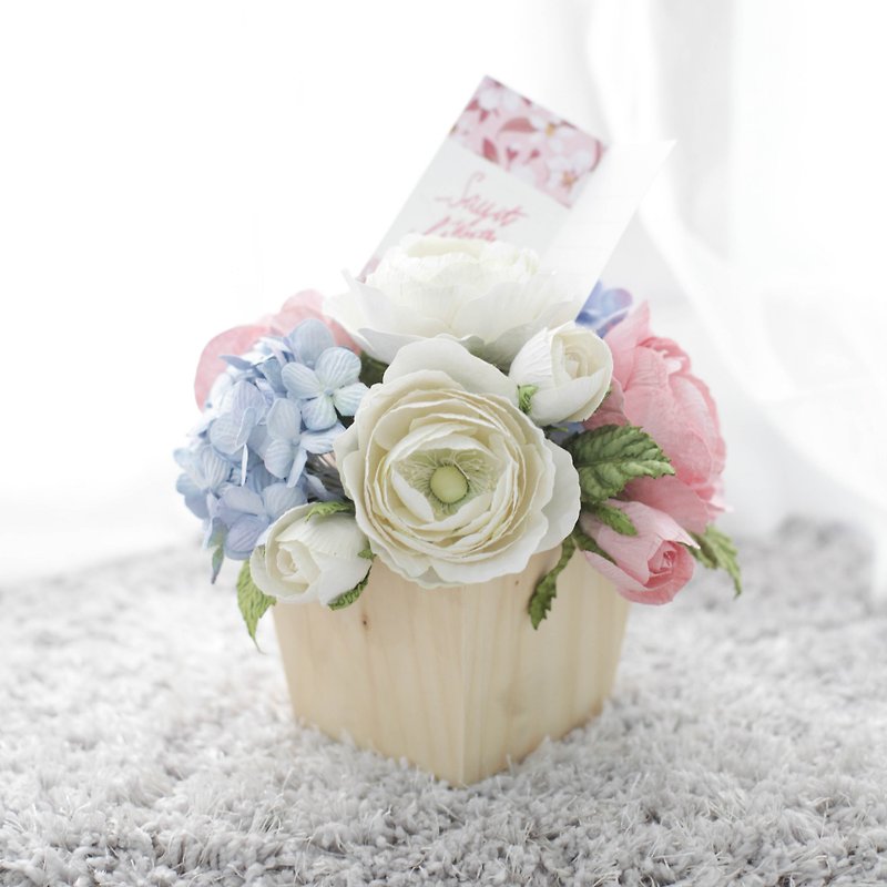 WP103 : Flower Decoration Table Wooden Pot Paper Flower Pastel Pink&Blue Size 5"x5.5" - Items for Display - Paper Pink