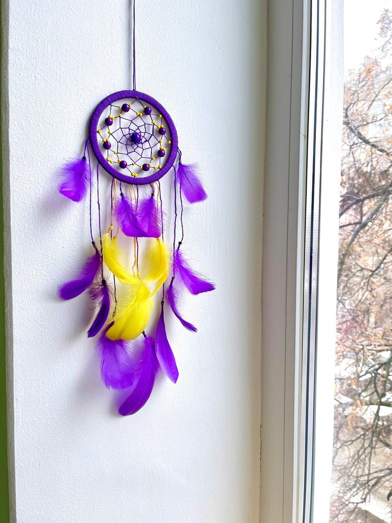 Purple and Yellow Dreamcatcher with Feathers Real Dream Catcher Boho Wall Decor - ตกแต่งผนัง - งานปัก สีม่วง