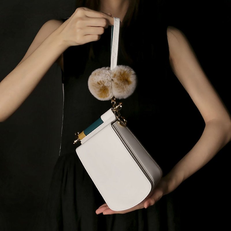 White leather candy color mobile phone small square bag cross-body bag with side backpack can be loaded with iPhone X - กระเป๋าแมสเซนเจอร์ - หนังแท้ ขาว