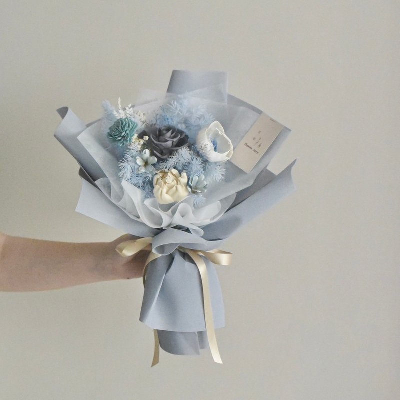 /Romantic Bouquet M Style/Valentine’s Day Graduation Season Everlasting Flower Rose Teacher’s Day Chinese Valentine’s Day Wedding Proposal - ช่อดอกไม้แห้ง - พืช/ดอกไม้ สีน้ำเงิน