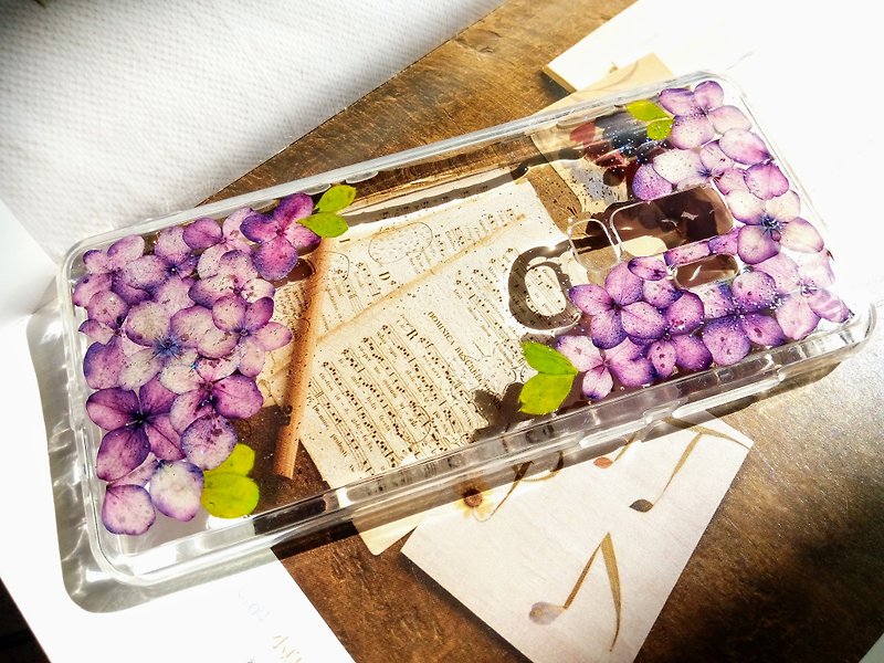 Pressed flowers phone case, Purple Hydrangea - Phone Cases - Plastic Purple