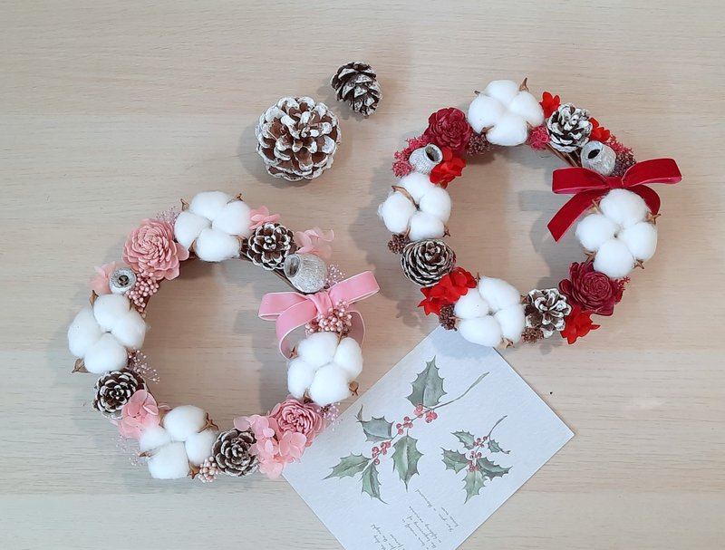 Sweet Christmas. Cotton Candy Christmas Wreath (Christmas Arrangement/Christmas Decoration/Cotton Wreath) - ช่อดอกไม้แห้ง - พืช/ดอกไม้ หลากหลายสี