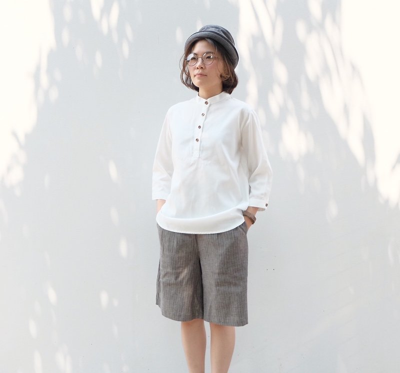 Taru - Taru Shirt : White Color - Women's Tops - Cotton & Hemp White