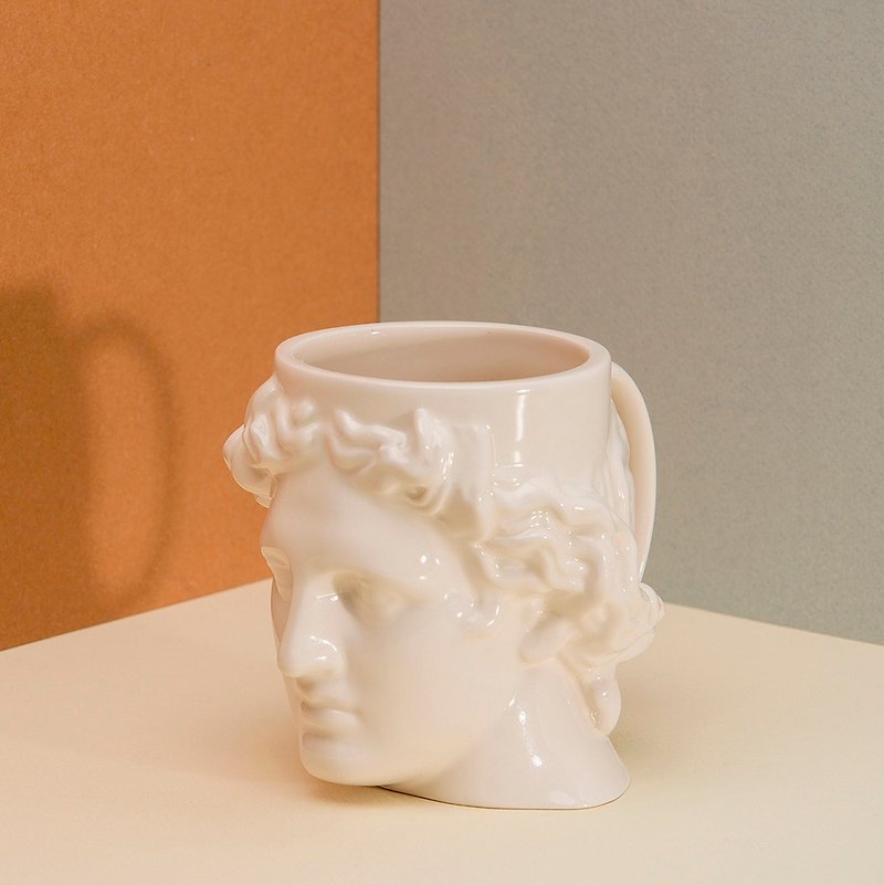 DOIY アポロ神マグカップ - グラス・コップ - 陶器 
