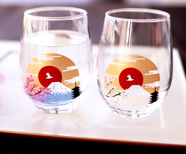 富士山 冷感富士山フリーグラスペアセット 温度で色が変わる器 ショップ 株式会社丸モ高木陶器 グラス コップ Pinkoi