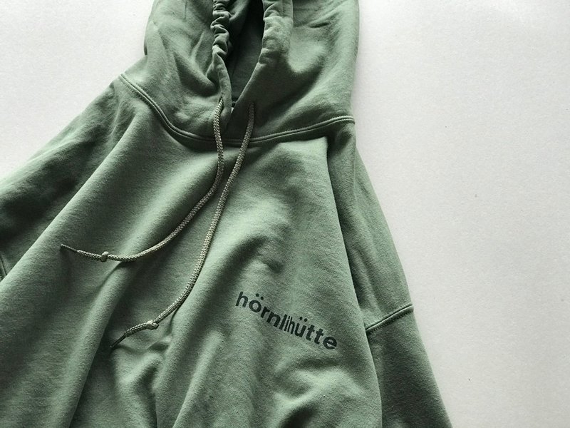 Big silhouette hoodie / smoke green / hornlihutte / unisex - 帽T/大學T - 棉．麻 綠色
