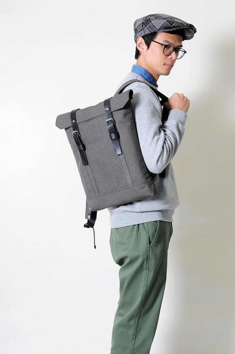 Clearance MOSS-Handmade Leather Canvas Clamshell Back / Notebook Case - Backpacks - Cotton & Hemp Green