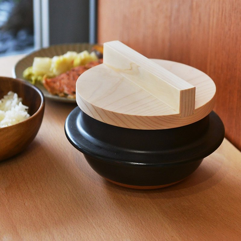 Japan's FORMLADY Japanese-made Banko-yaki one-cooked wooden lid feather kettle rice cooker - กระทะ - ดินเผา สีดำ