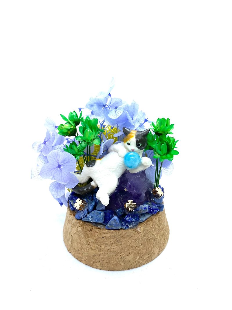 淡紫花園-三毛貓與紫水晶-手工玻璃罩公仔/水晶/乾燥花擺設 - 擺飾/家飾品 - 水晶 