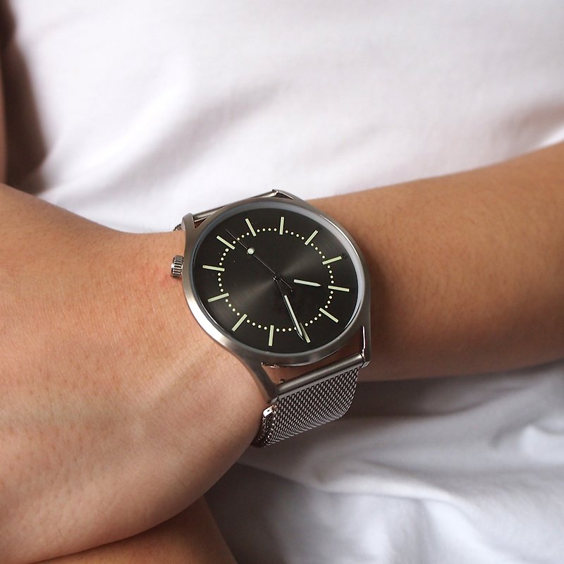 簡約設計| 貼手易襯 | 新品優惠 - 男裝錶/中性錶 - 其他金屬 銀色