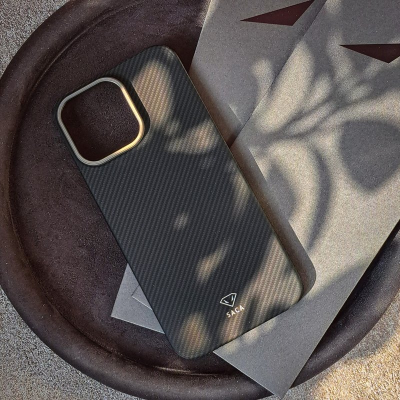iPhone 16 Pro/ Pro Max case MAG - 手機殼/手機套 - 碳纖維 黑色