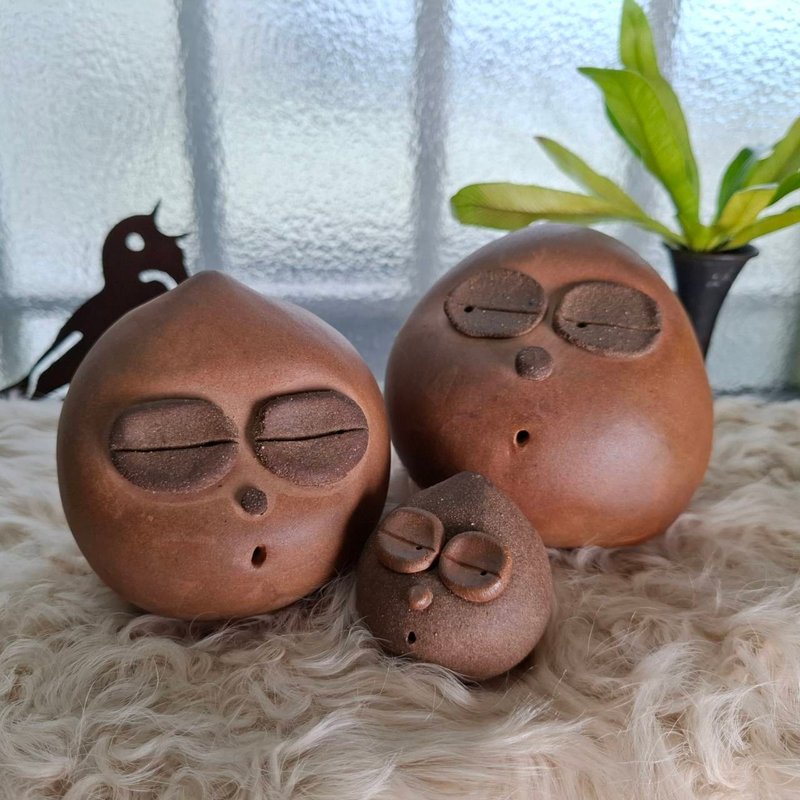 陶偶一家人系列- 1號 療癒系手作陶偶 文創 擺飾 - 公仔/玩偶 - 陶 