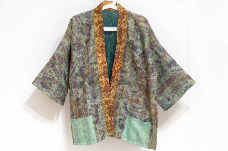 Hand-stitched saree blouse/silk embroidered kimono jacket/Indian silk embroidered thin jacket-moss green - เสื้อแจ็คเก็ต - ผ้าไหม หลากหลายสี