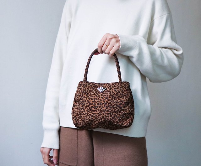 Neiman Marcus Vintage Pink Leopard Print Handbag / New 