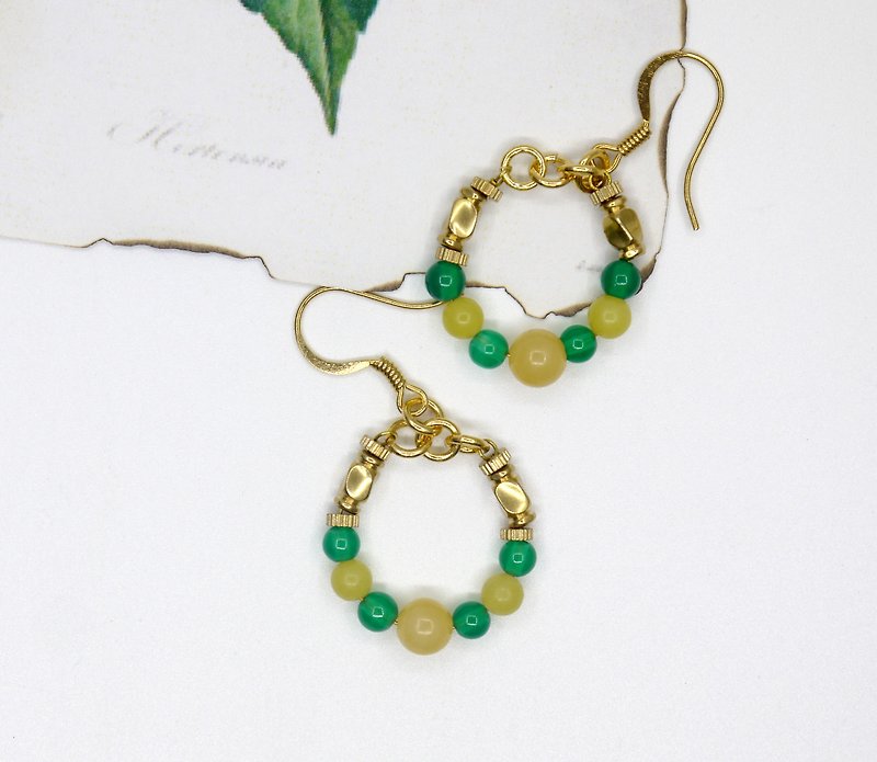  Yellow green circle chalcedony brass earrings ear clip - Earrings & Clip-ons - Gemstone 