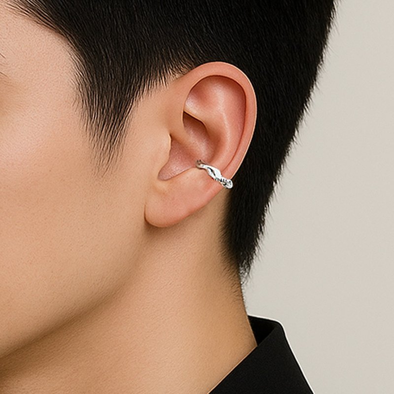 Unisex Earring | Rebel Sterling Silver Ear Cuff | Single Piece | Men's Earring | For Non-Pierced Ears | Christmas Gift for Him - ต่างหู - เงินแท้ สีเงิน