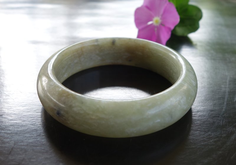 天然岫玉 手圍 #18.5 玉髓 A貨 手環 岫岩玉 手鐲 玉鐲 老岫玉 - 手鍊/手環 - 玉石 卡其色