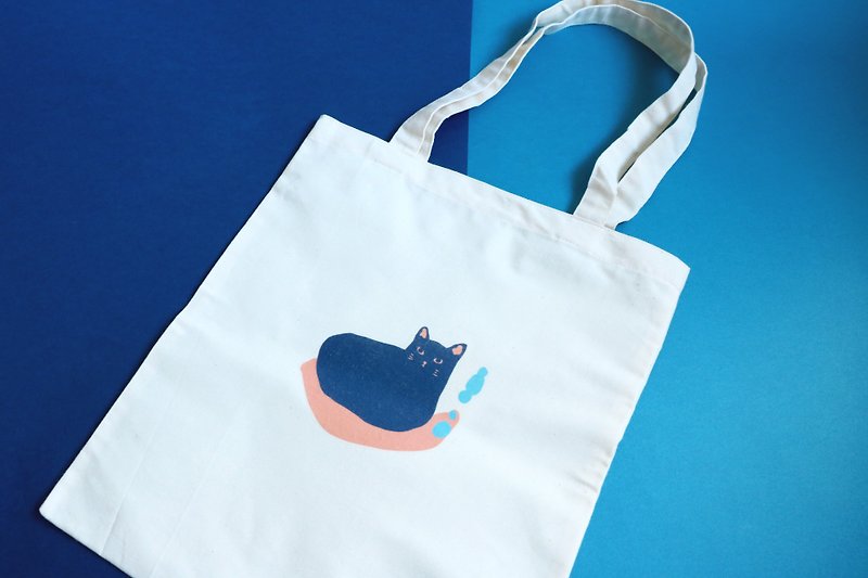 Hsin Hsiu Yao Illustrator Bag - Black Cat 呜森 - Messenger Bags & Sling Bags - Cotton & Hemp Multicolor