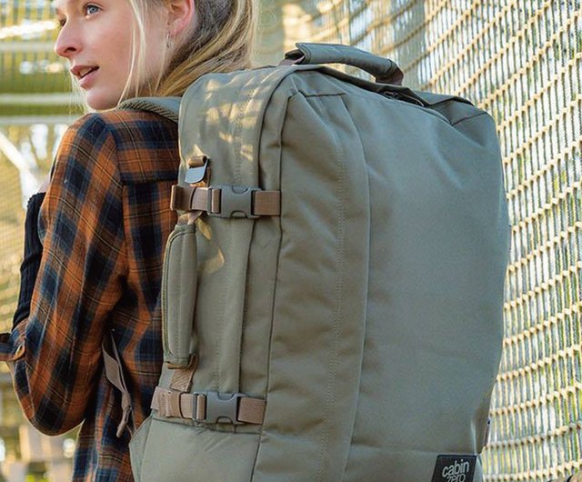 CabinZero ブリティッシュ ライト トラベル バックパック 44L