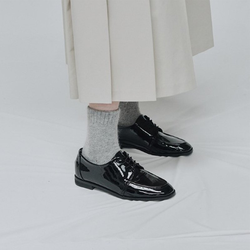 PRE-ORDER 韓國人手製 MACMOC Aiden 平底鞋 Black Enamel - 其他女皮鞋 - 其他材質 