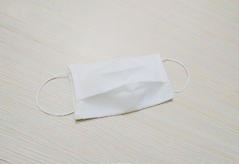 Mask cloth cover with general mask medical mask thin cotton breathable white - หน้ากาก - ผ้าฝ้าย/ผ้าลินิน ขาว