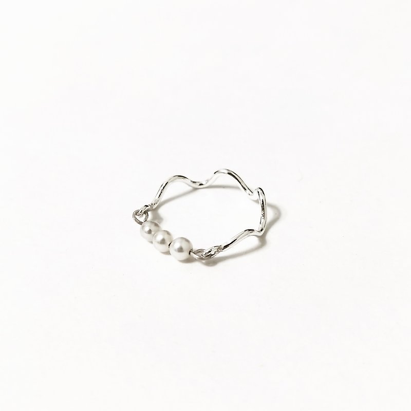 │Simple│Small Pearl Wave • Sterling Silver Ring • Original Designer - แหวนทั่วไป - โลหะ 
