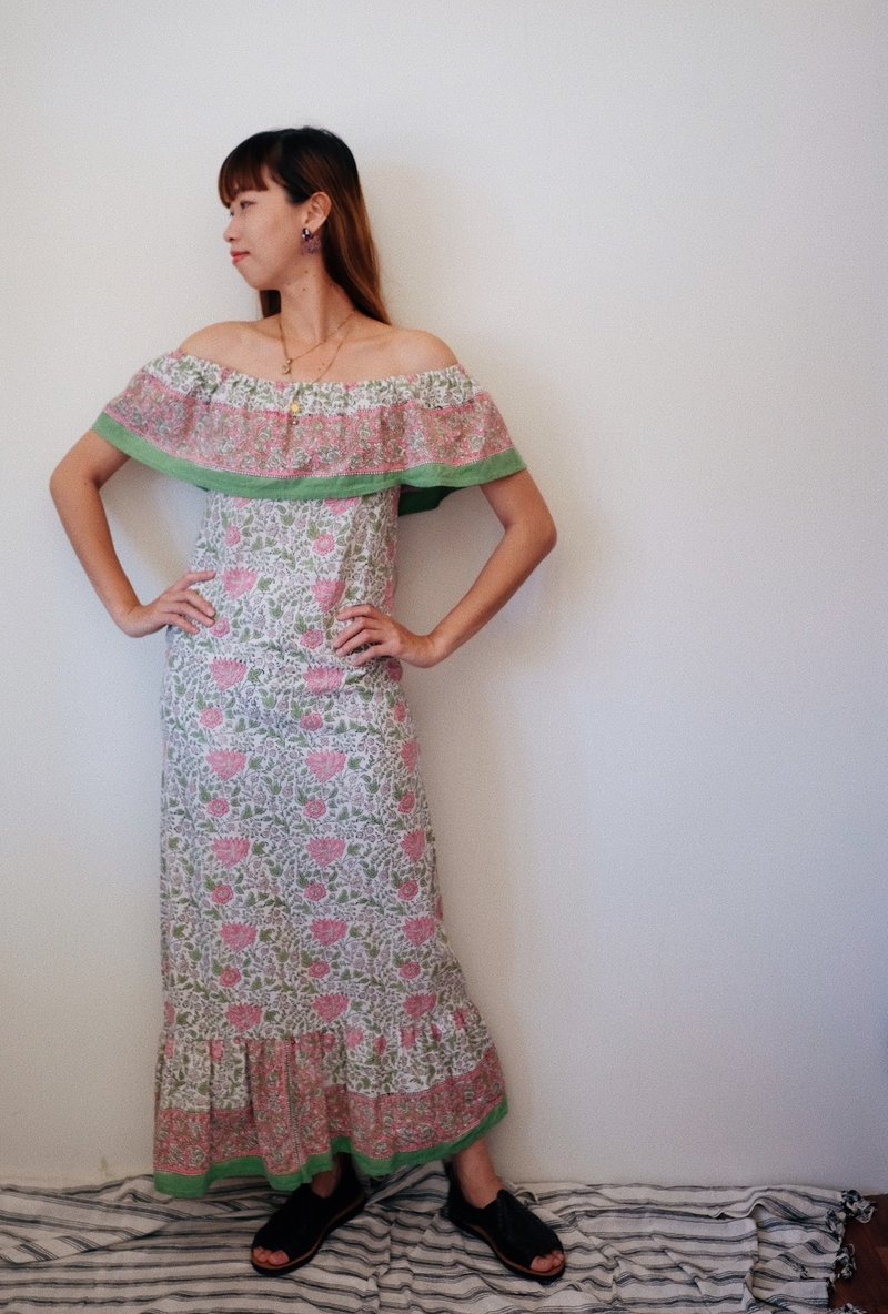 Vintage 70s Hippie Indian Hand Stamped Fishtail Dress - ชุดเดรส - ผ้าฝ้าย/ผ้าลินิน 