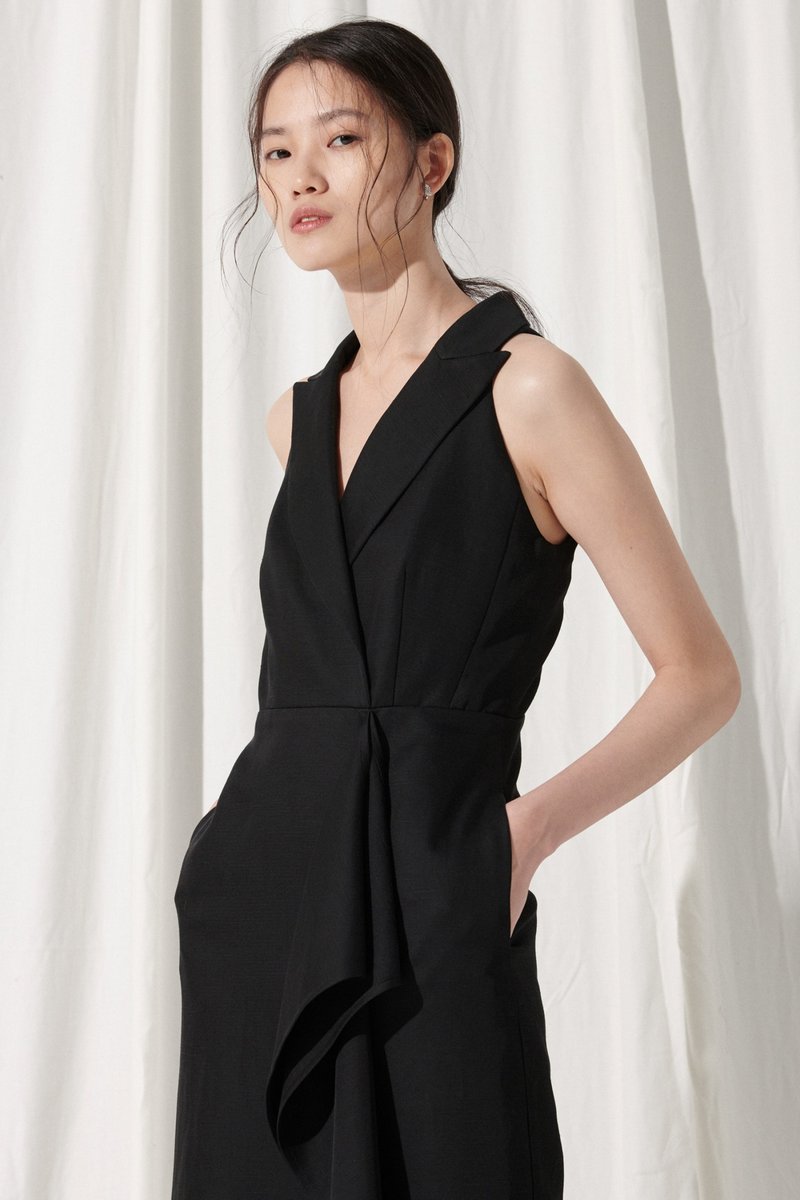 垂墜立裁V領洋裝 - 連身裙 - 棉．麻 