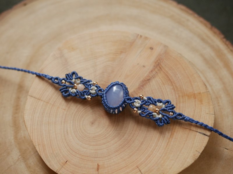 NB43/SS24~ Blue chalcedony l Wax thread l hand-woven l bracelet - Bracelets - Semi-Precious Stones 