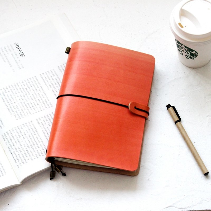 Rugao Gradation Dyeing Tangerine Orange 22*15.5m A5 Handbook Leather Notebook/Diary/Traveling/Notepad Pocket Log Customizable Free lettering - สมุดบันทึก/สมุดปฏิทิน - หนังแท้ สีส้ม