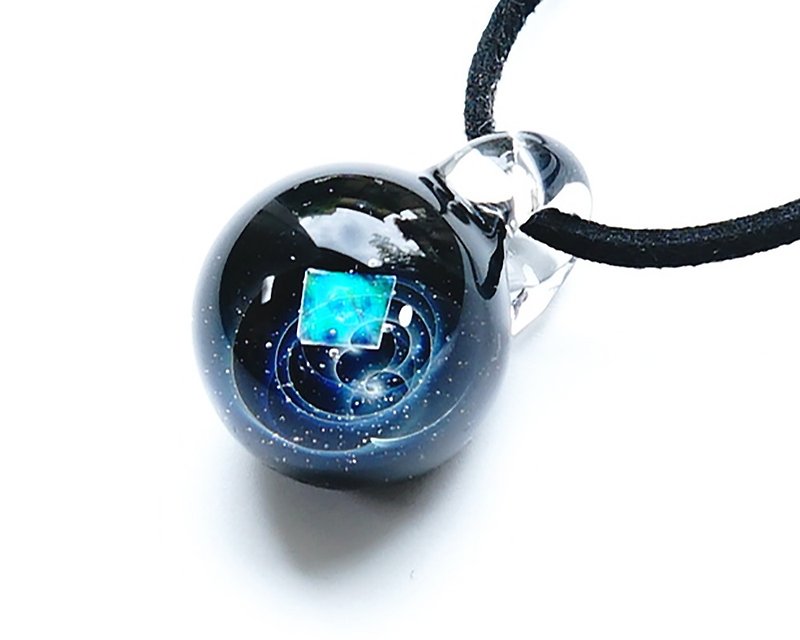 The world of shine. Pyramid cut glass pendant universe - Necklaces - Glass Blue