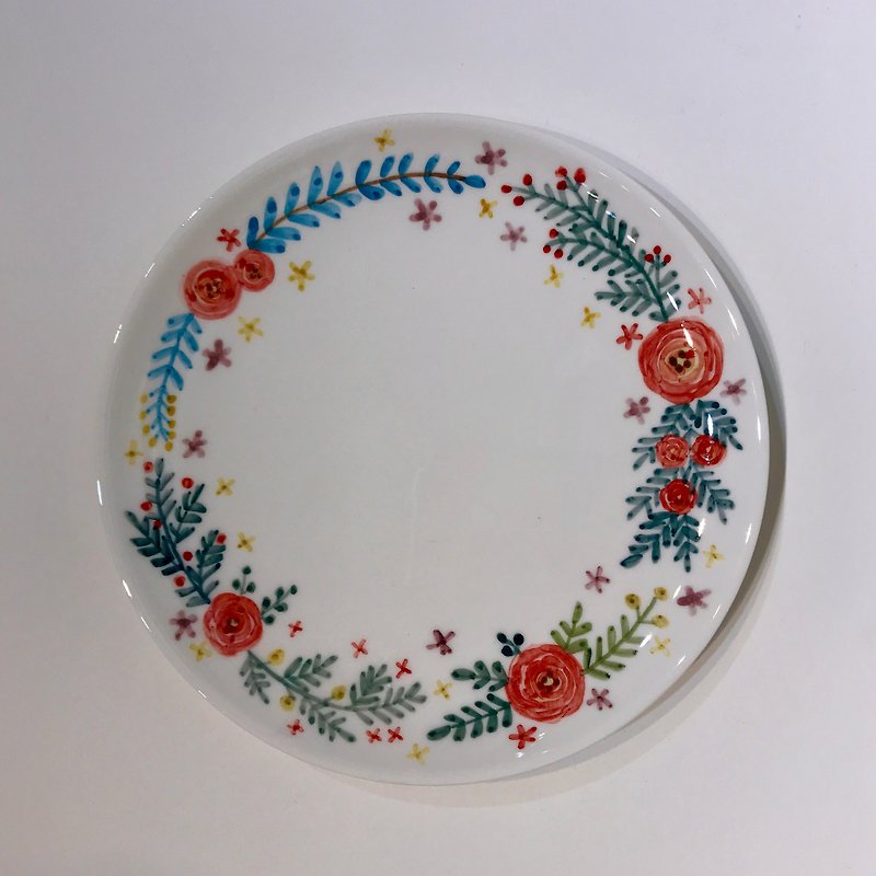 手繪7吋蛋糕盤 餐盤 藍葉玫瑰花圈 現貨 - 盤子/餐盤 - 瓷 白色