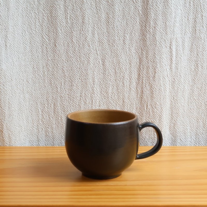 Low profile matte black mug coffee cup - Mugs - Pottery Black