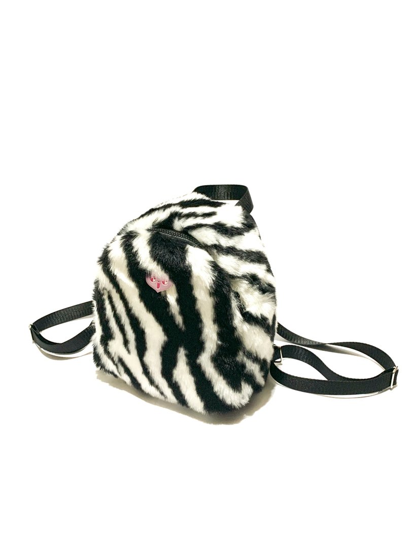 JCC 黑白斑馬後背包 - 側背包/斜背包 - 聚酯纖維 黑色