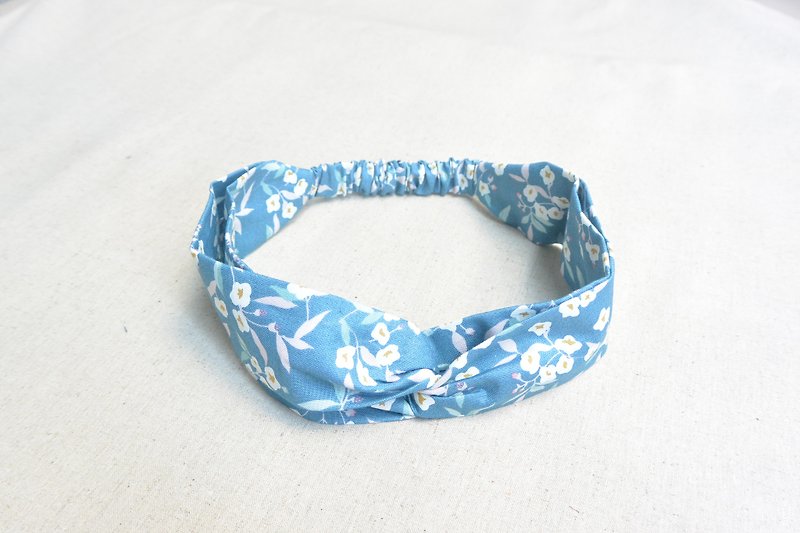 Elastic hair band-small floral on blue background - Hair Accessories - Cotton & Hemp Blue