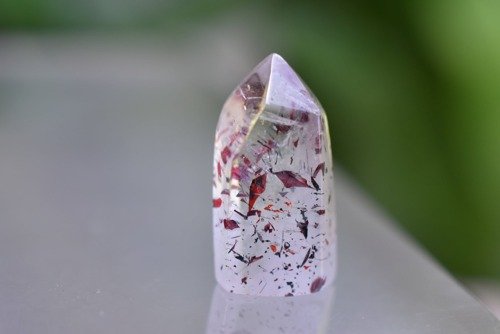 ♡♡レピドクロサイト9.5mm♡♡ 赤い足跡☆レピドクロサイトインクォーツs919 miuzu kikui｜金工
